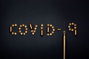 Έρευνα: Πώς η Covid-19 συνδέεται με τον κίνδυνο καρδιακής προσβολής και εγκεφαλικού