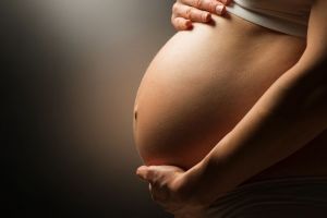 Έρευνα: άγχος στην εγκυμοσύνη μπορεί να οδηγήσει σε πρόωρο τοκετό
