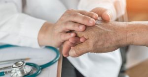 Καλά νέα για τους ασθενείς με μεταστατικό καρκίνο ουροφόρου οδού